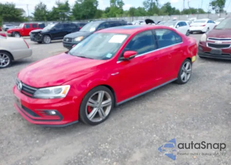 2016 Volkswagen Jetta 2.0T Gli Se z USA, uszkodzony, nr VIN 3VW4T7AJ5GM299529
